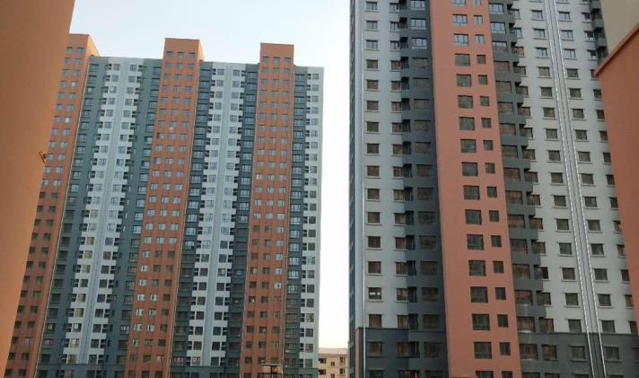 呼和浩特二手房 赛罕区 银泰花园 1/1 51 万 04元/平米 2室1厅1