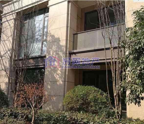 吴兴区仁皇山新区 绿城御园 6室3厅3卫 332平米