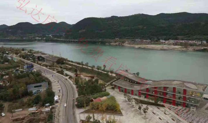 射洪县城北 城北滨江河畔 3室2厅2卫 132平米