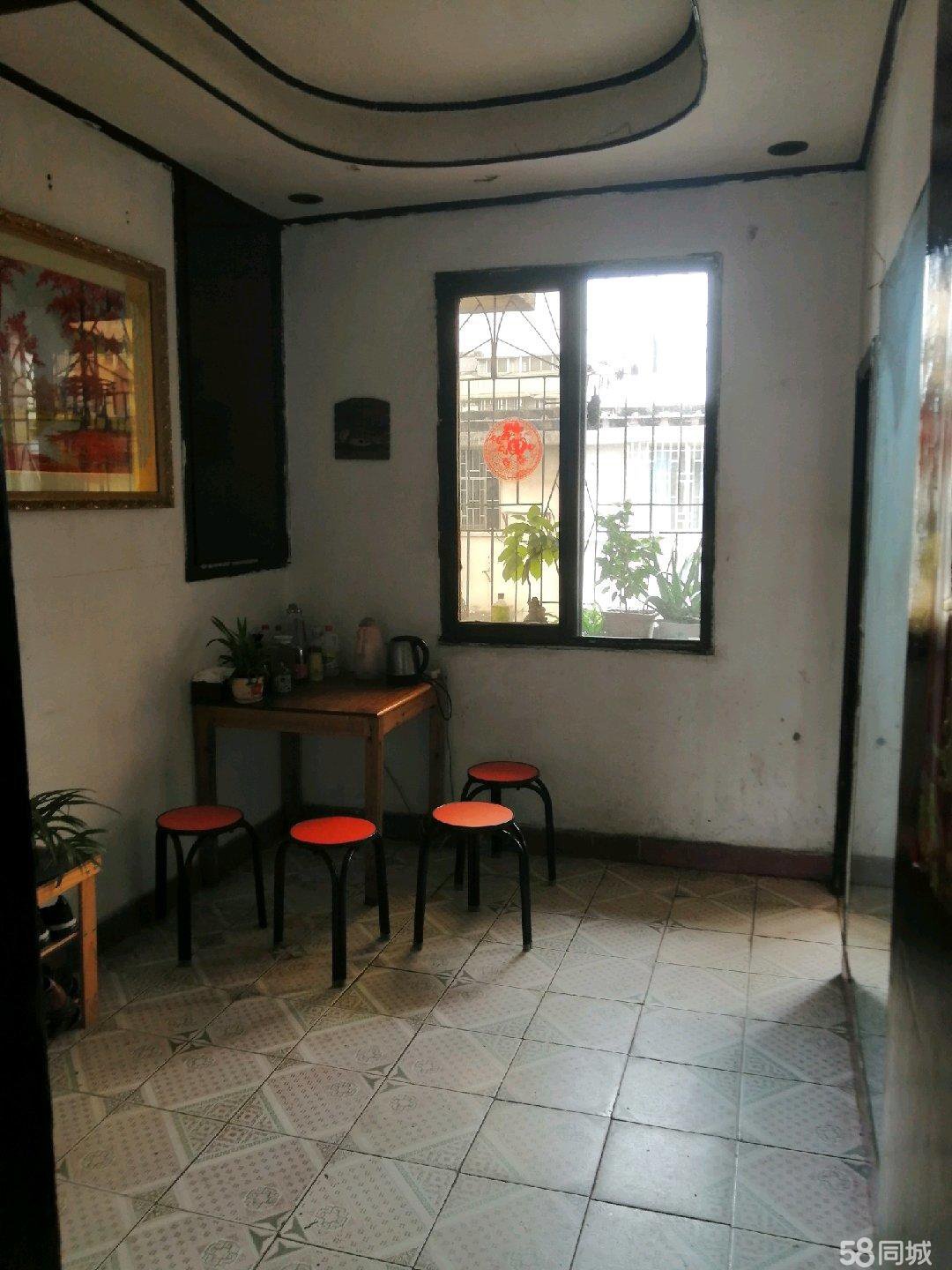 民族路157号小区2室2厅1卫