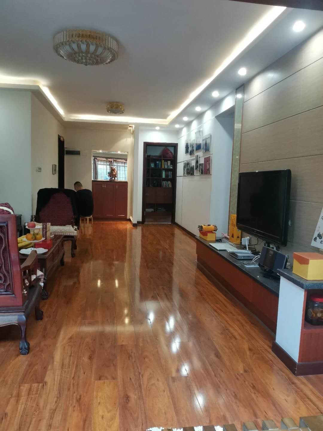 精装房，有底层，拎包入住