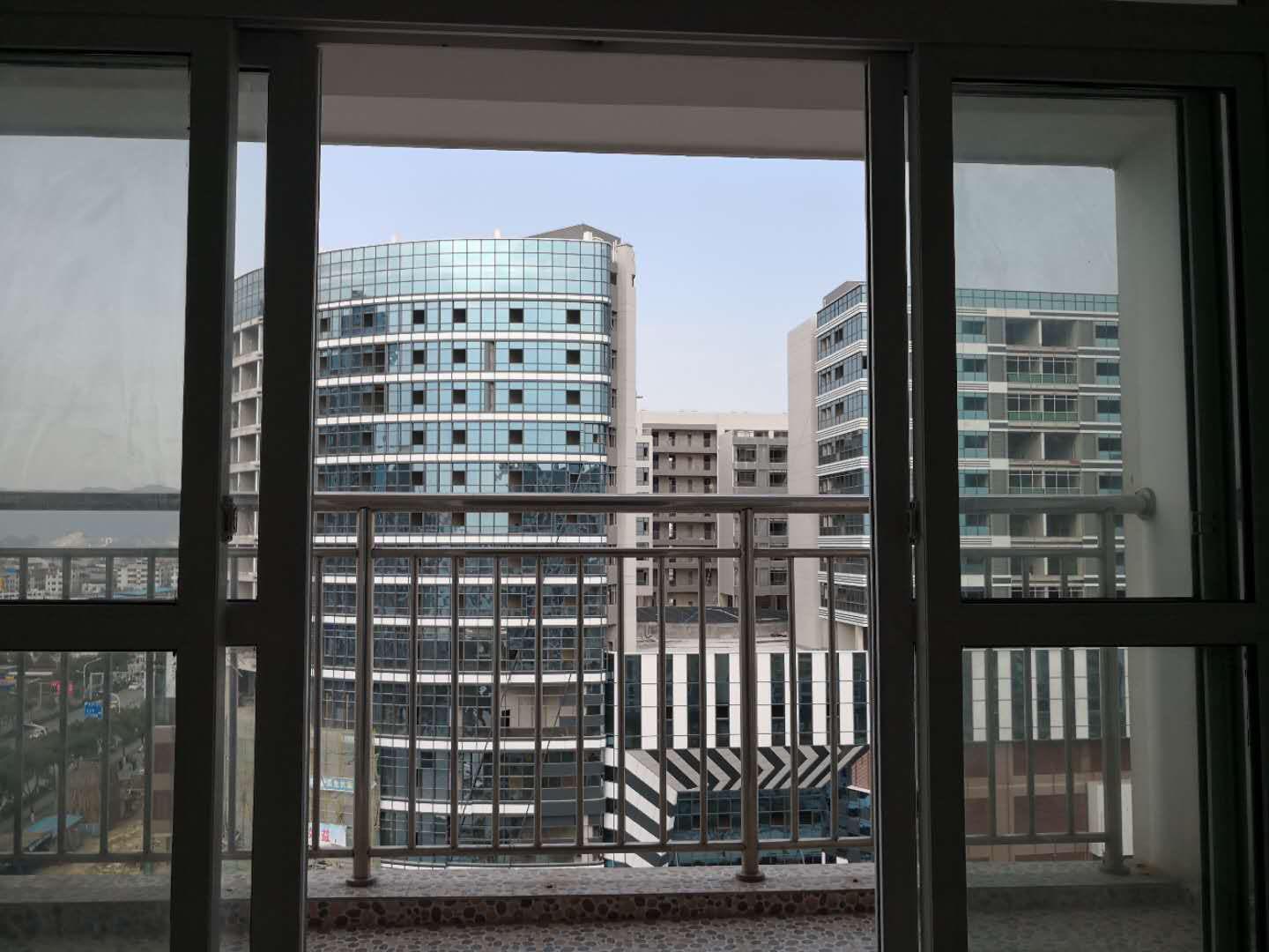 金河大厦三房又拿出来了