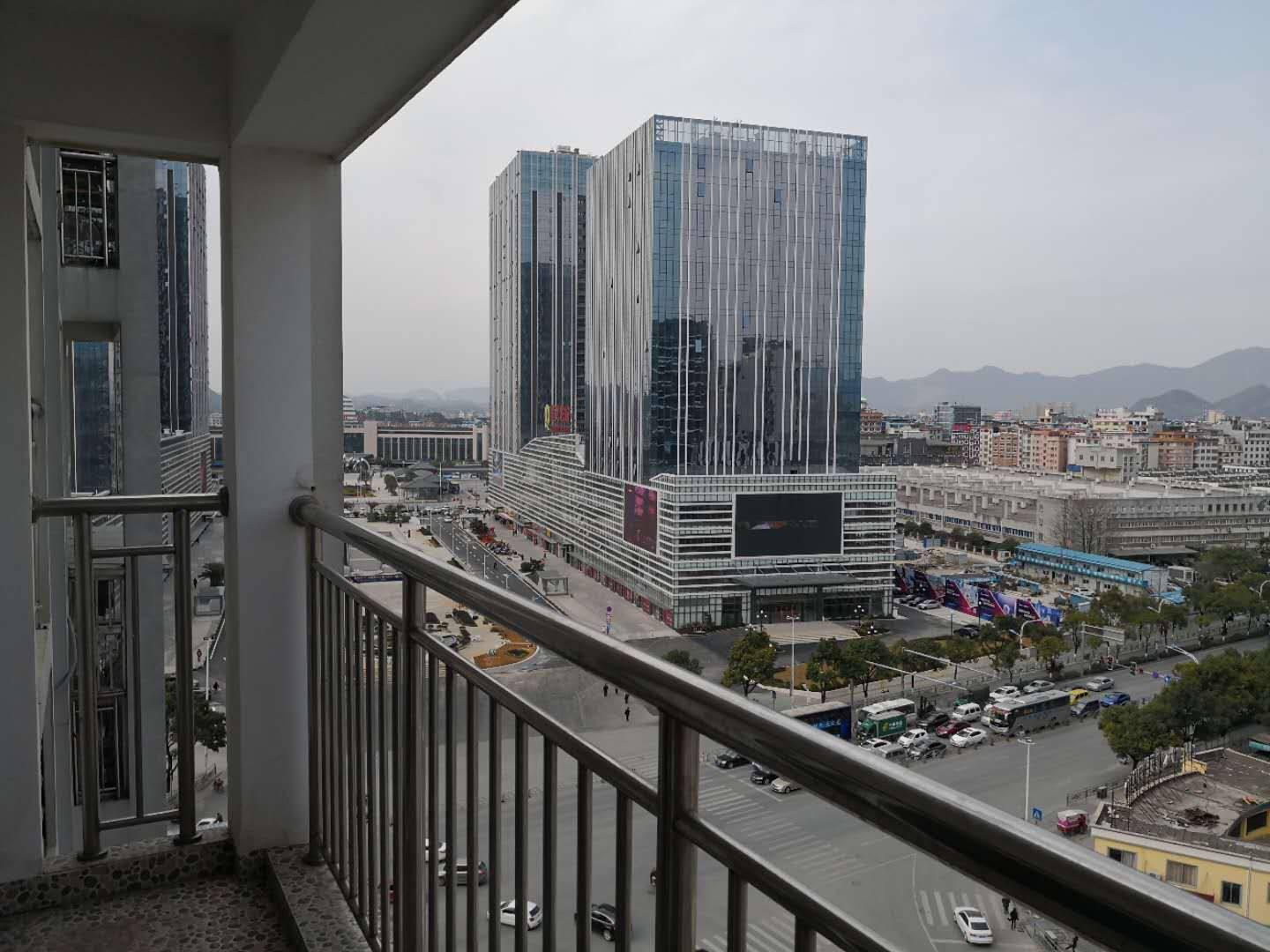 金河大厦三房又拿出来了