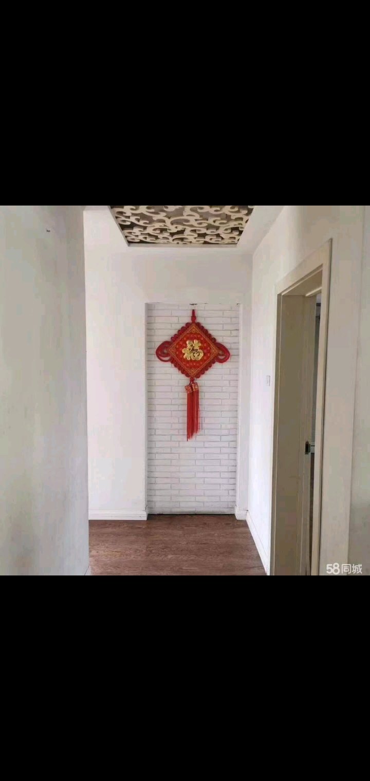康桥半岛1楼3室2厅2卫精装