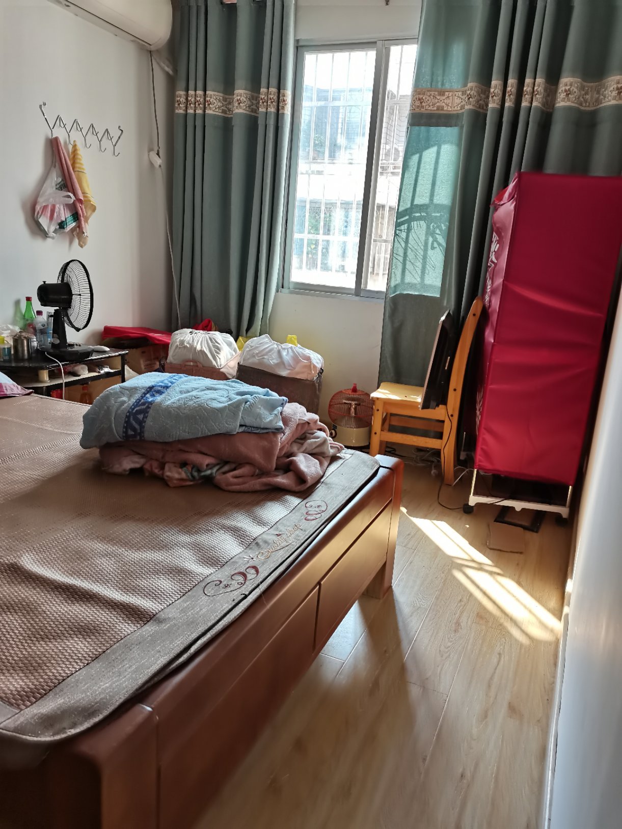 环城西一路 联达广场 精装 3房出售