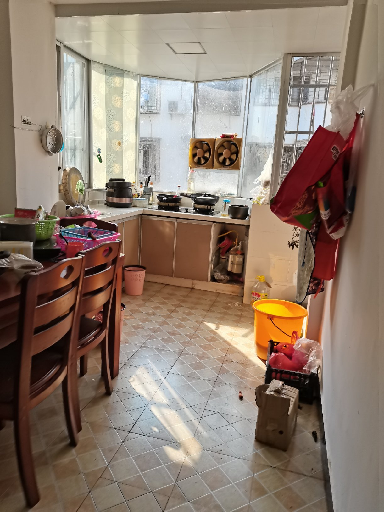 环城西一路 联达广场 精装 3房出售
