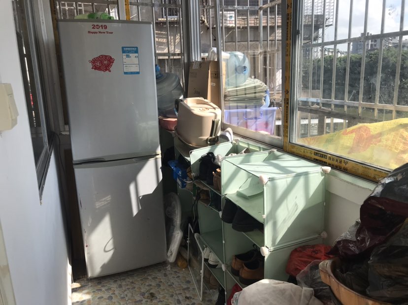房东急售！雉山路18号 3楼 精装2房 60㎡ 35万