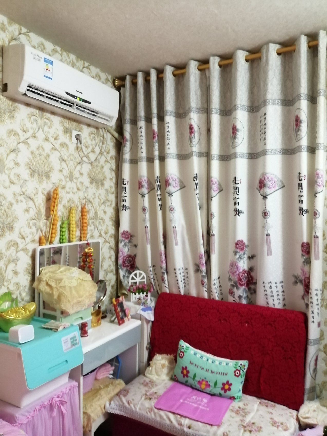 七彩花园北区，豪装，家电家具全送