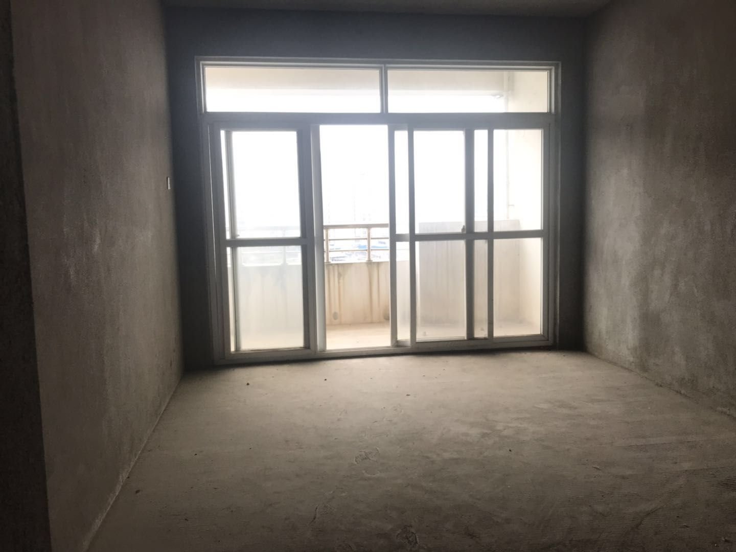 翠竹路北巷12号万象城对面桂林市检察院公寓清水房