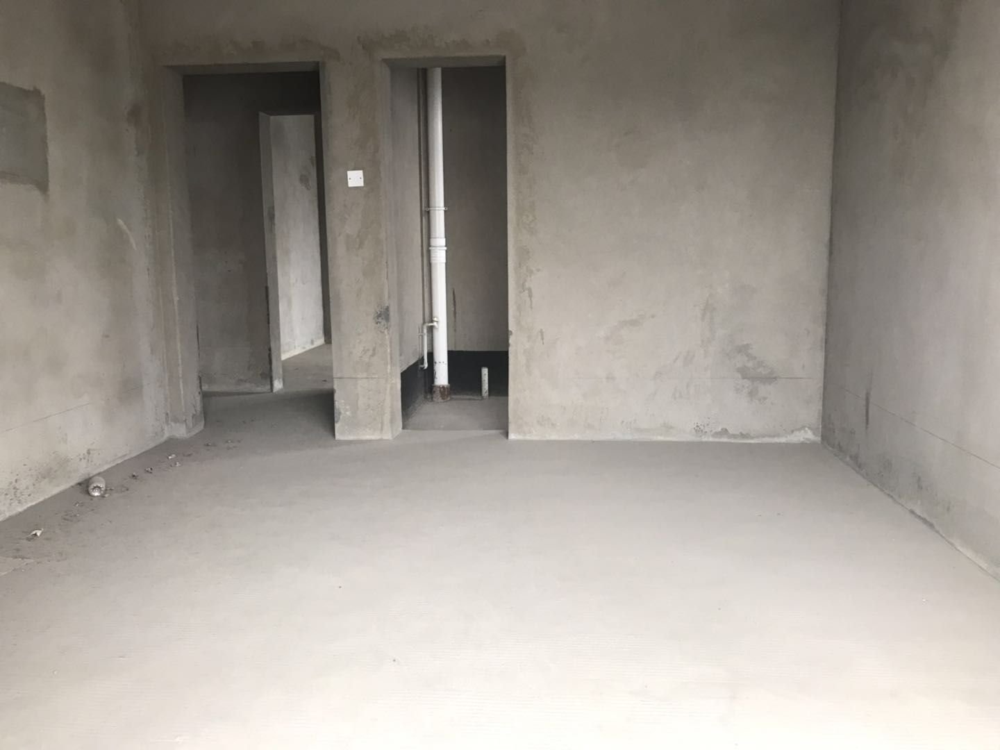 翠竹路北巷12号万象城对面桂林市检察院公寓清水房