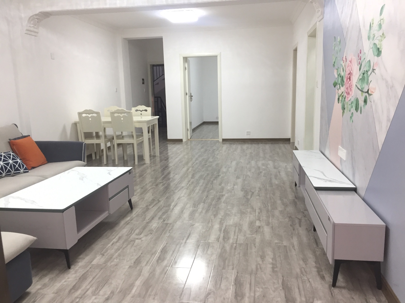 南北通透,3室2厅2卫2阳台全南,户型非常棒,有户型为证
