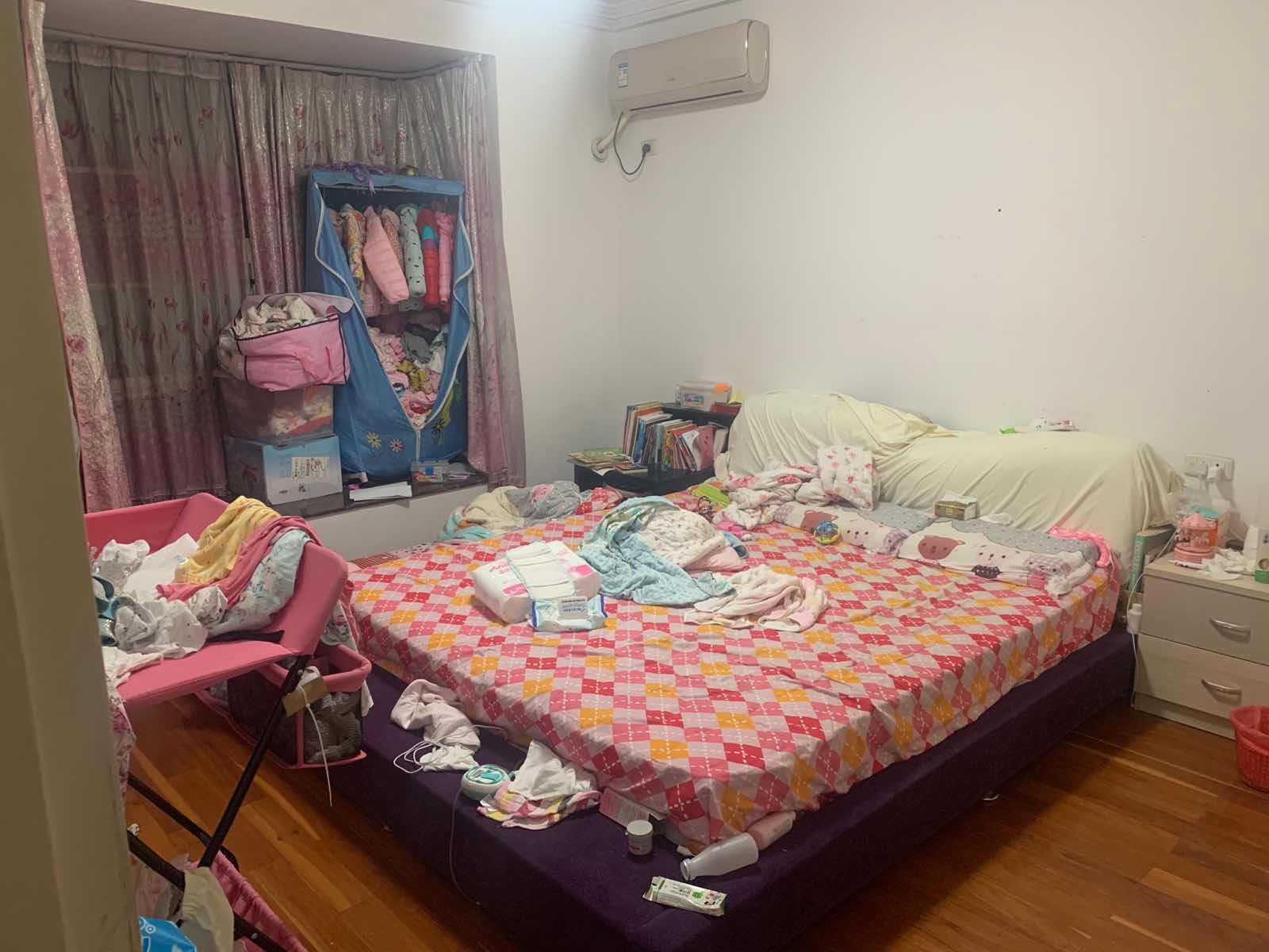 急售 金水湾花园 三房二厅 精装 63万