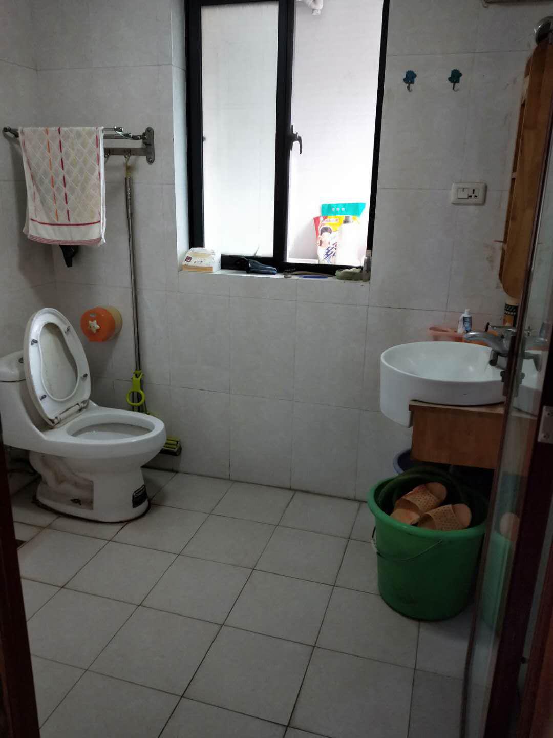 澳洲假日 精装3房 诚意出售