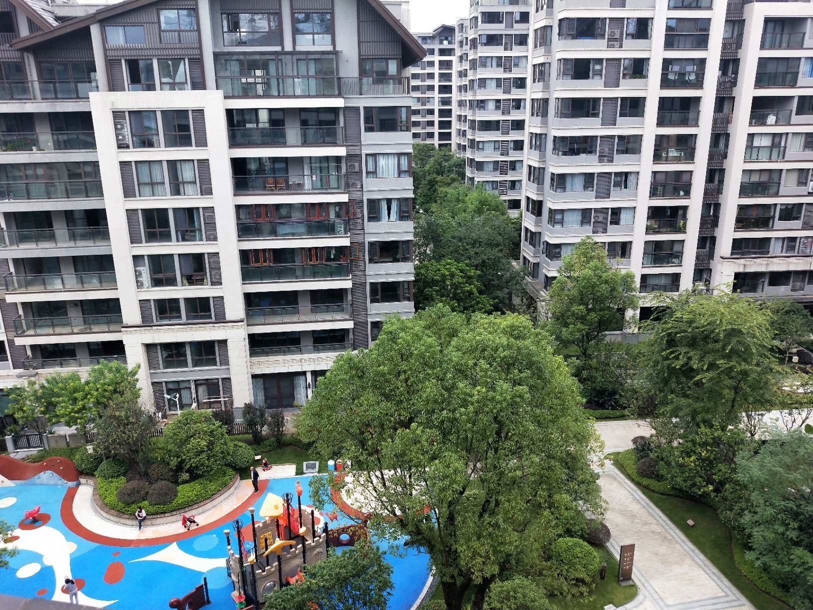 兴进漓江郡府金桂府全线江景无敌视野，样板间楼上，证齐无贷