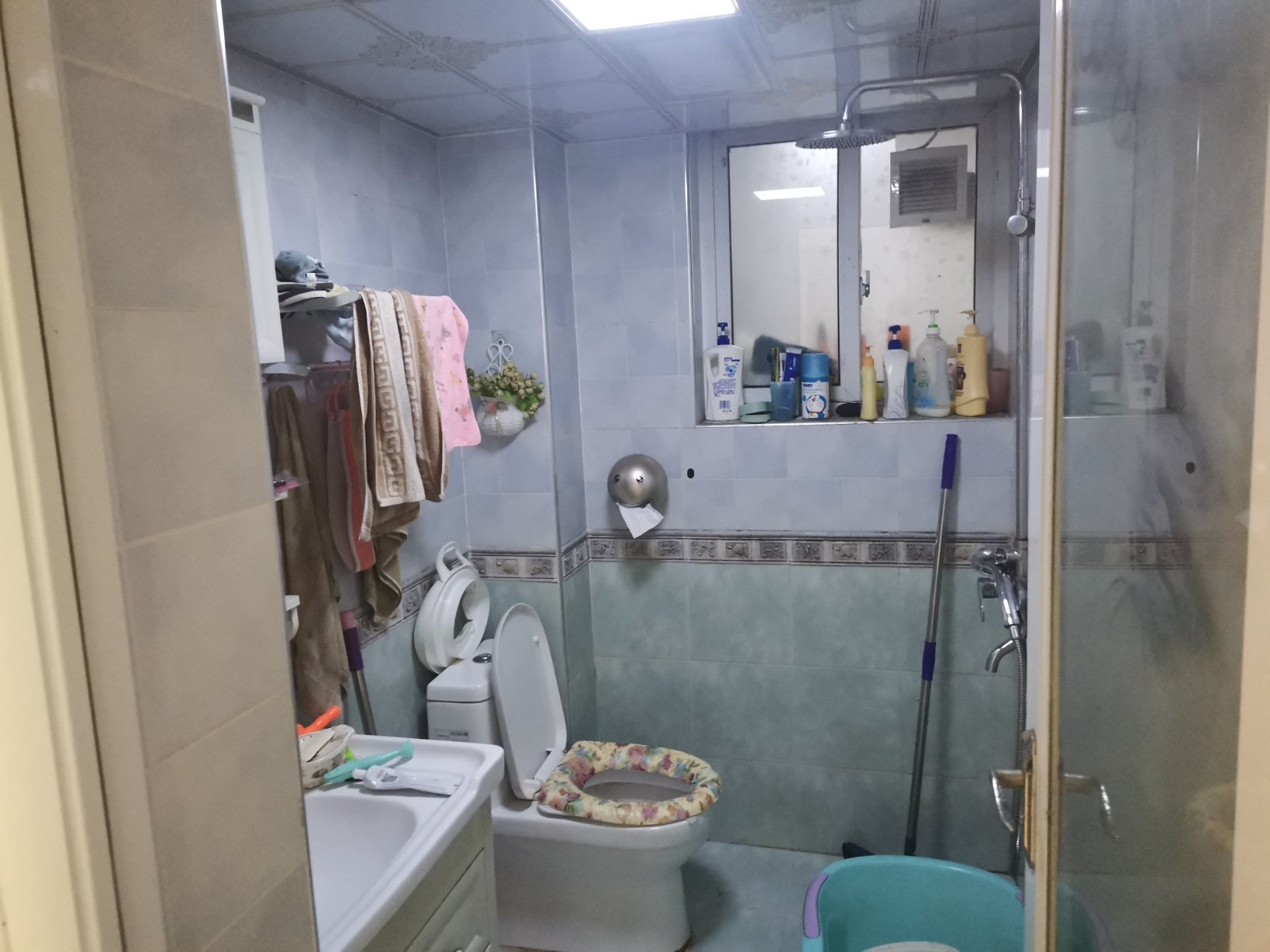 中房阳光带大露台带车库65万