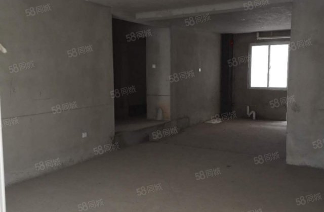 翠竹路北巷1号院毛坯房出售