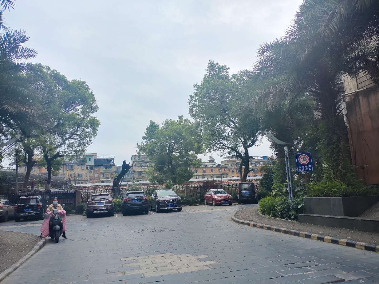 安厦尚 城风景精装电梯两房家具家电全送，满五唯 一