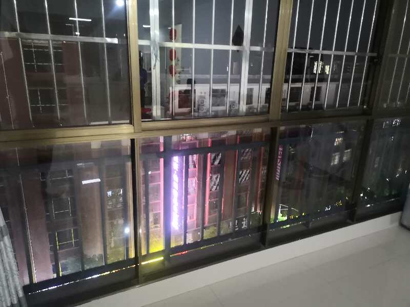 热闹步行街，周边配套成熟。出行方便性价比高房源