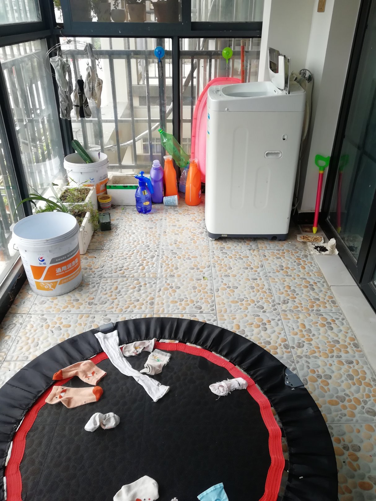 水岸新城电梯三房，拎包入住，学校旁