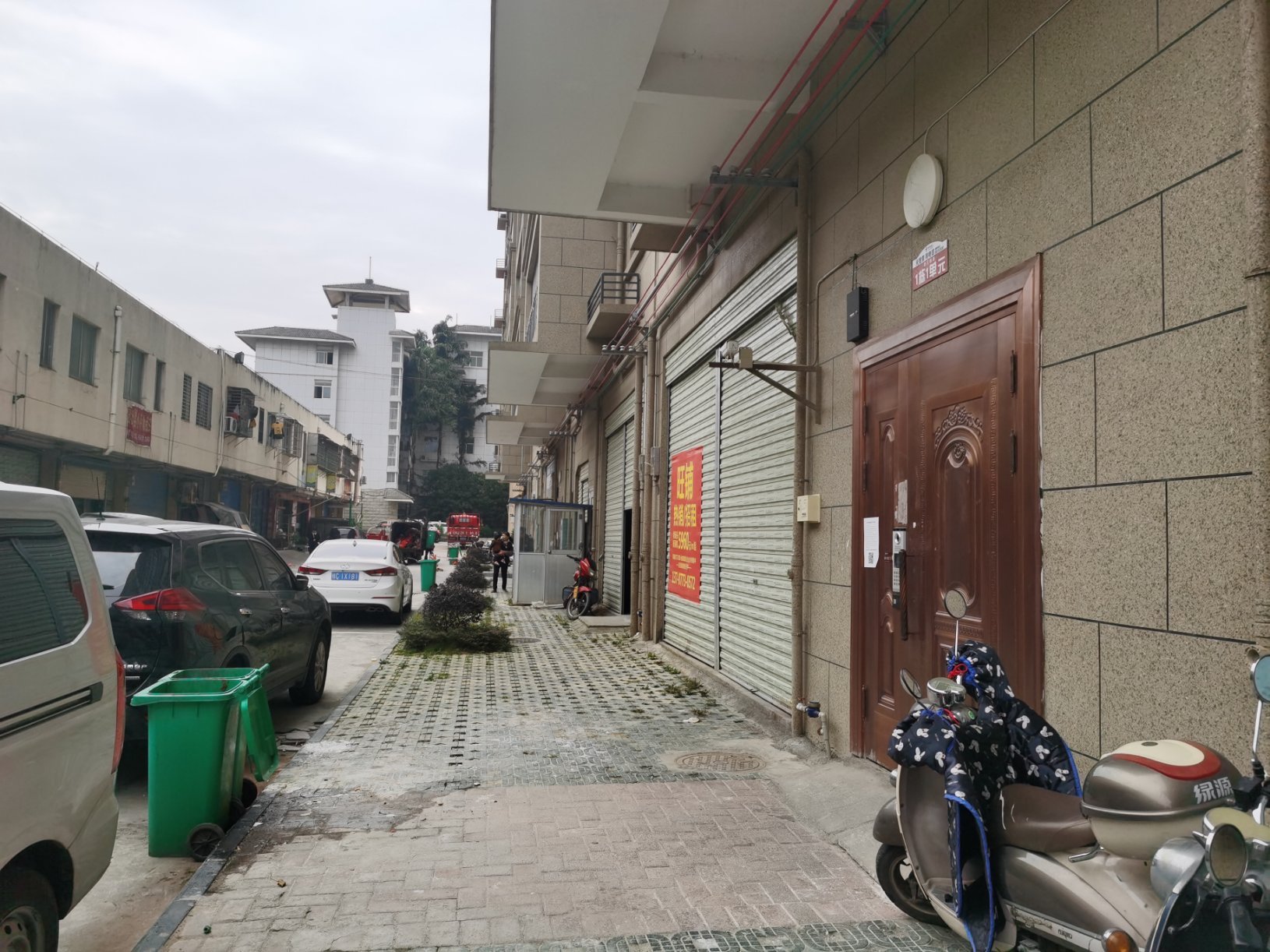 雅云尚 城3+1房2厅2卫 清水房 户型好通风采光好 急出售