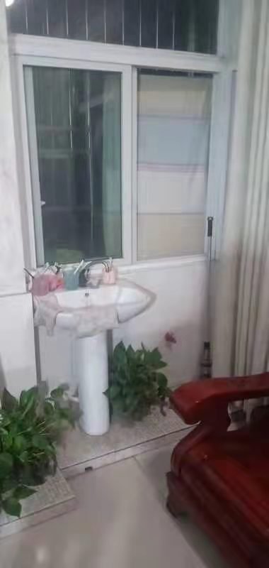 精装好房拎包入住!!!