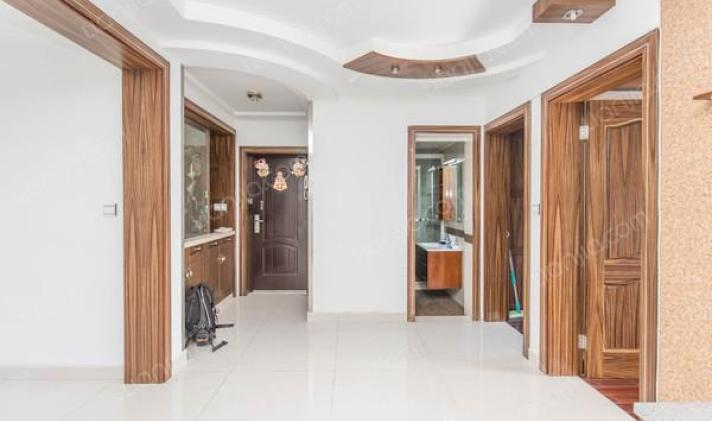 奉贤区南桥 育秀三区 3室1厅1卫 80.2平米