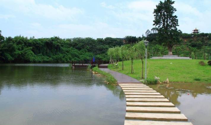 合川市合川 丽景水岸 5室2厅2卫 193平米