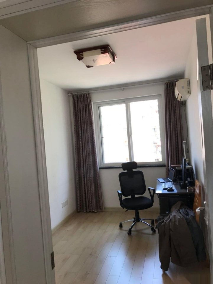 东城小区14栋二单元602室