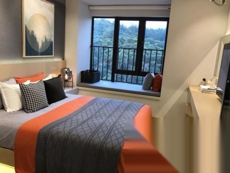 英德市 碧峰华府 3室2厅2卫 116平米