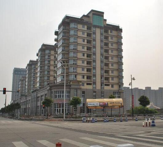 东方花园椒江 东升街25号附近 在售:    套 在租:   套 均价:暂无均价