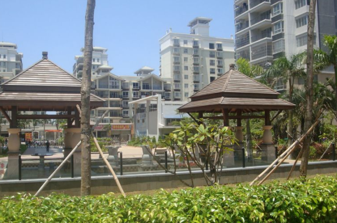 60﹐ 物业类型:住宅 产权年限:70 开 发 商:海南江海汇实业有限公司