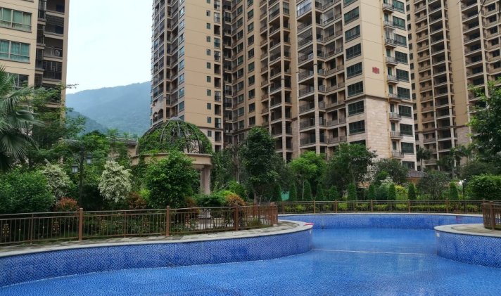 桂平市城南 西山华府 3室2厅2卫 113平米