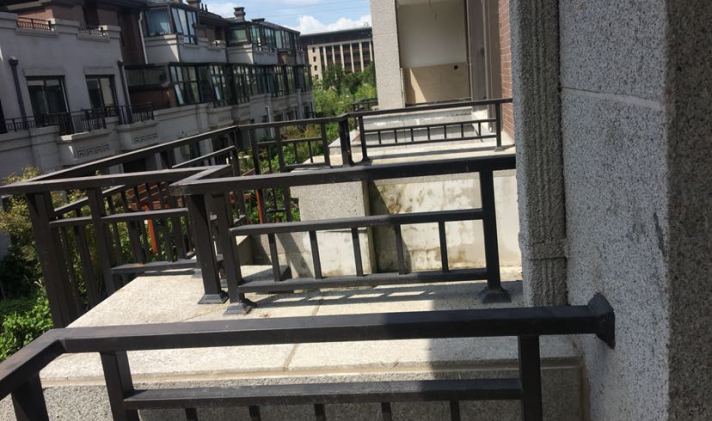 路桥区路桥 景瑞望府 5室2厅3卫 180平米