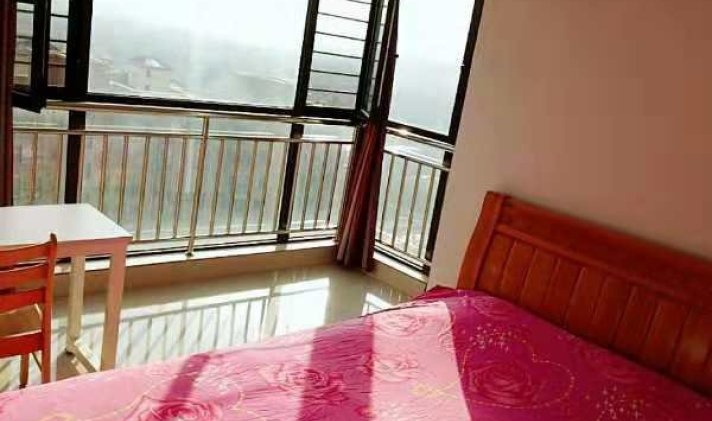 费县 龙门豪庭 2室2厅1卫 102平米