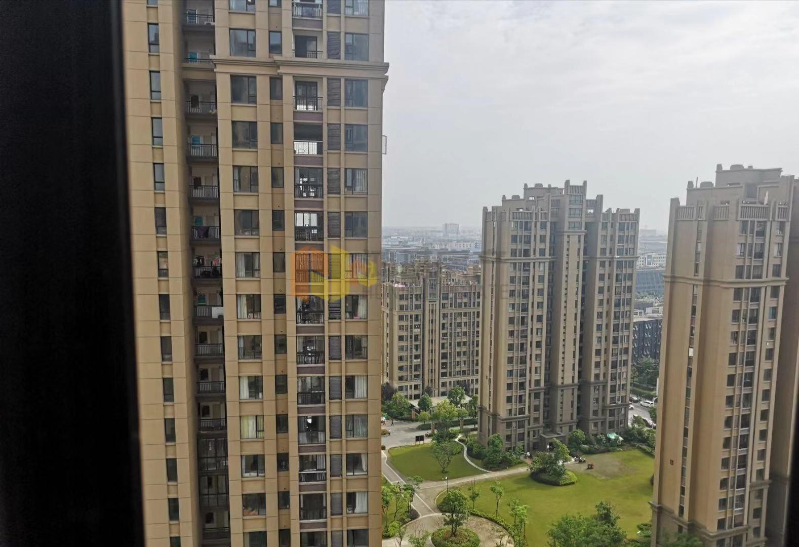 力高澜湖郡130万元98㎡2室1厅1卫1阳台普通