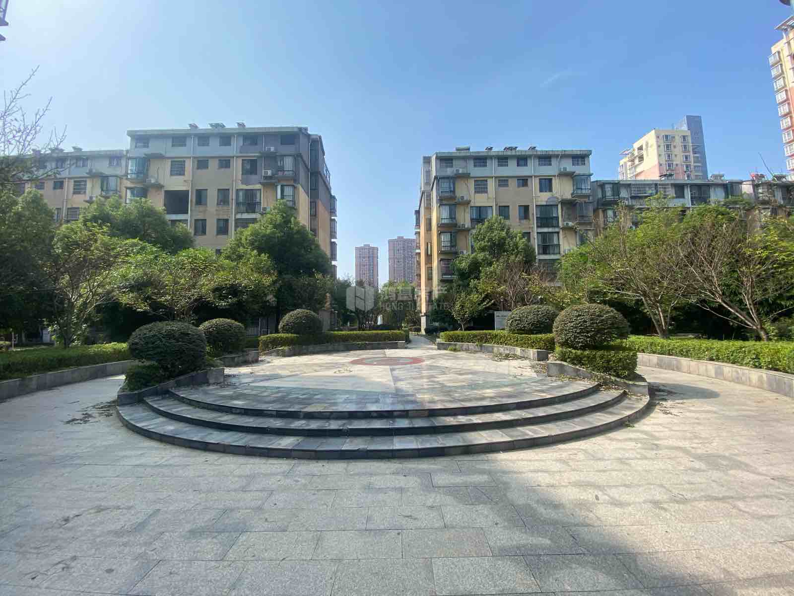 江西鸿基房产网-荣昌格林晴天125万元91㎡3室2厅1卫1阳台普通,业主