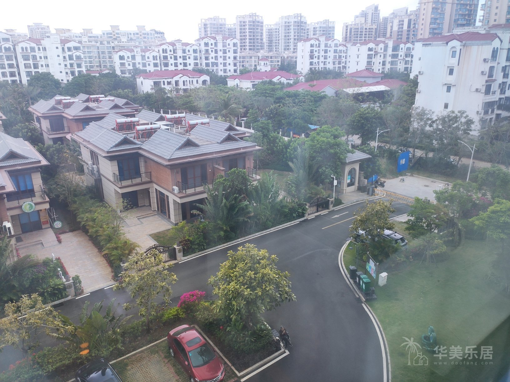 两房精装修,家具家电齐全