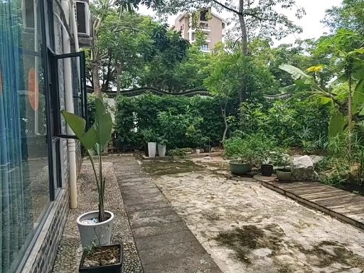 房子装修的还行,业主去上海,想租5500