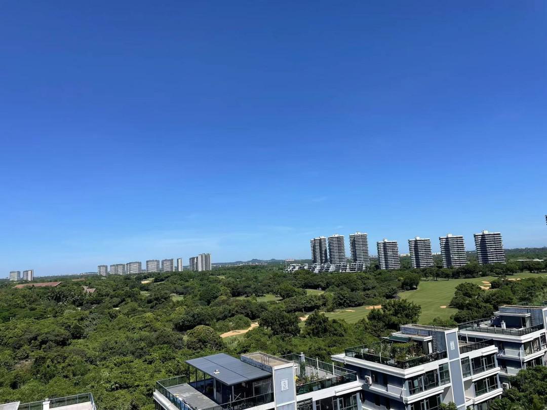 九里四期1栋四房高尔夫景观房