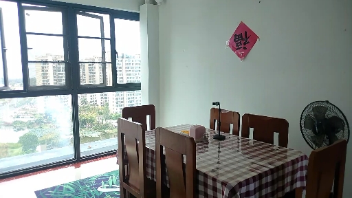 业主急租 东汇西海岸 2室2厅2卫2阳台精装，可拎包入住