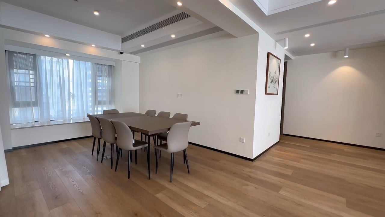 华盛御品 终于有这么好的四房出租了自住装修，高楼层，采光好